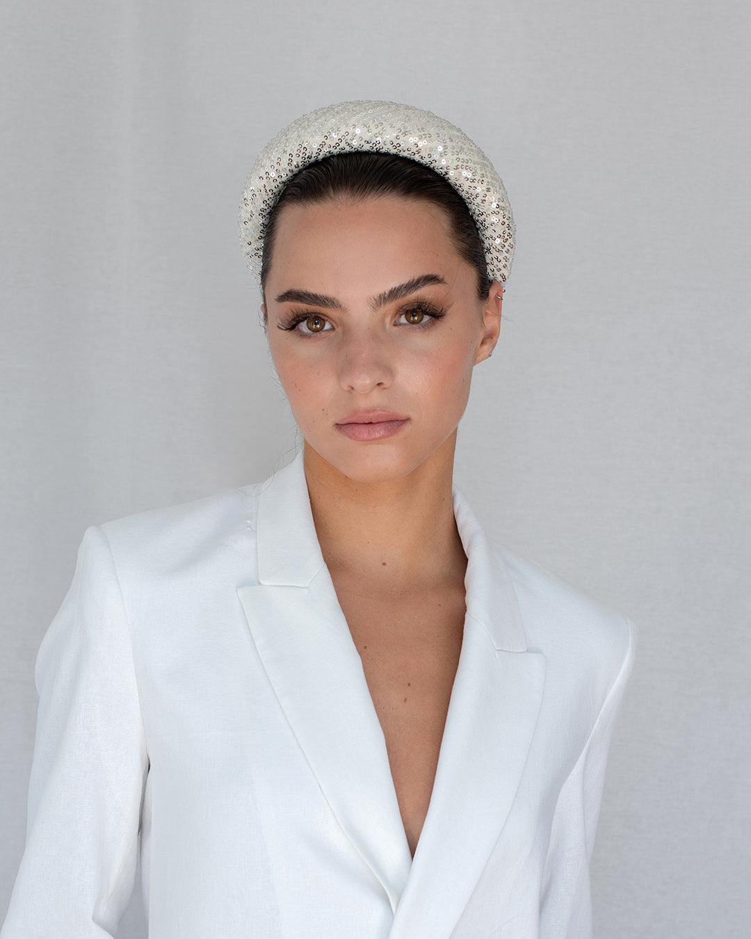 Emmie Padded Headband Off-White & Silver