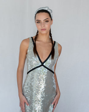 Emmie Flicker Knot Headband in Silver Sequins