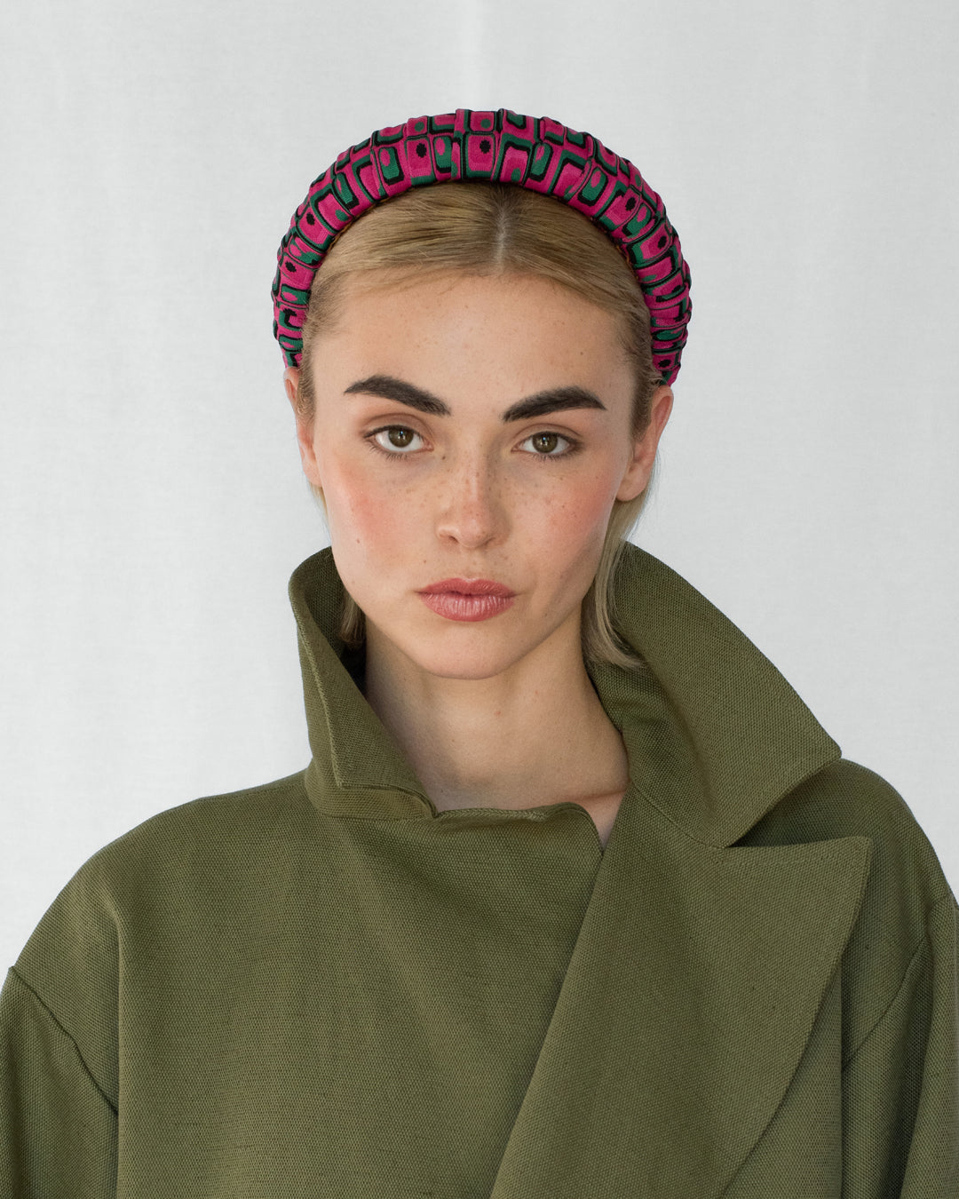 Merriwether Croissant Headband Geo Pink Mangueira