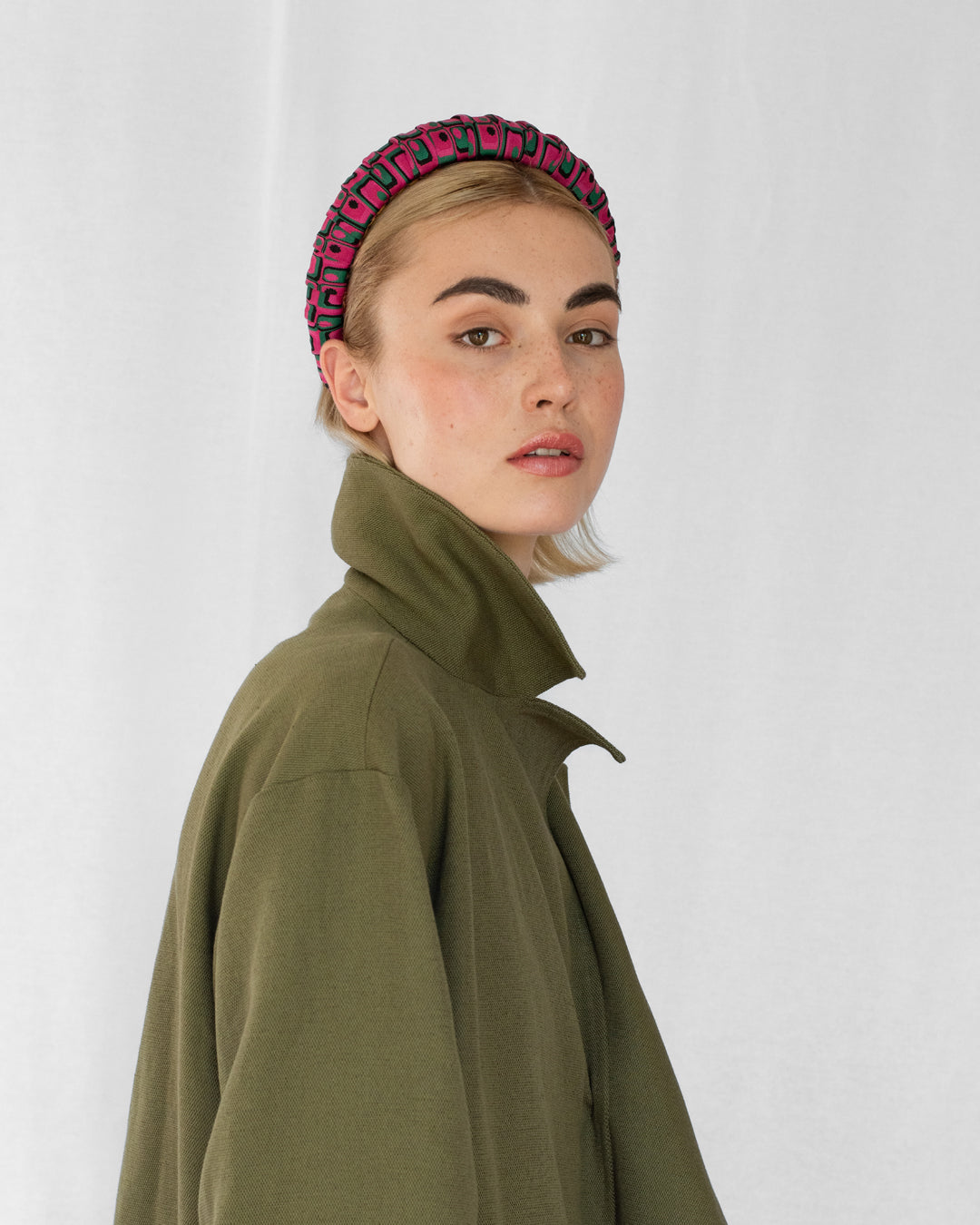 Merriwether Croissant Headband Geo Pink Mangueira